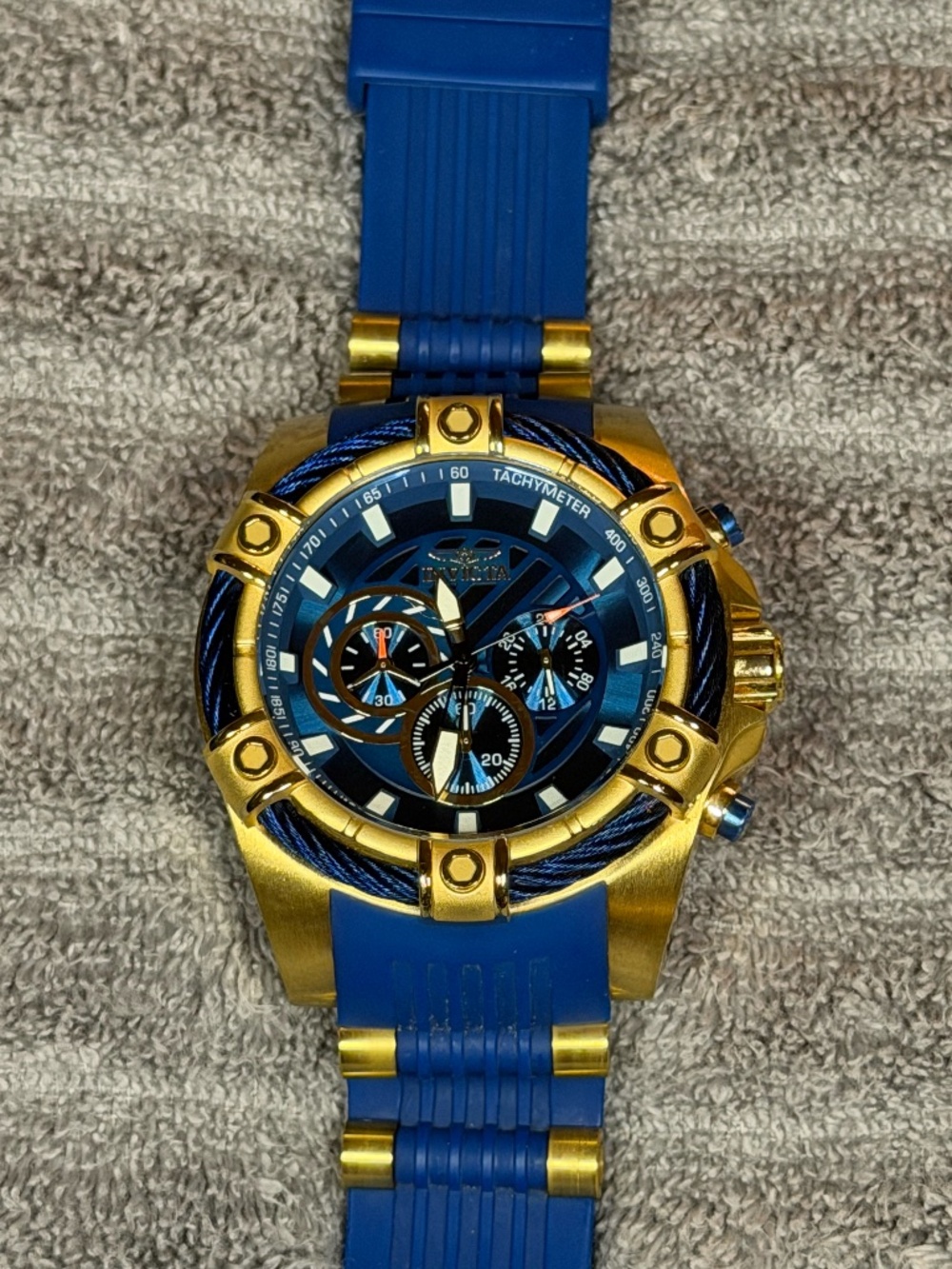 INVICTA Bolt Chronograph Blue Dial Silicone Strap Men's Watch 25527
